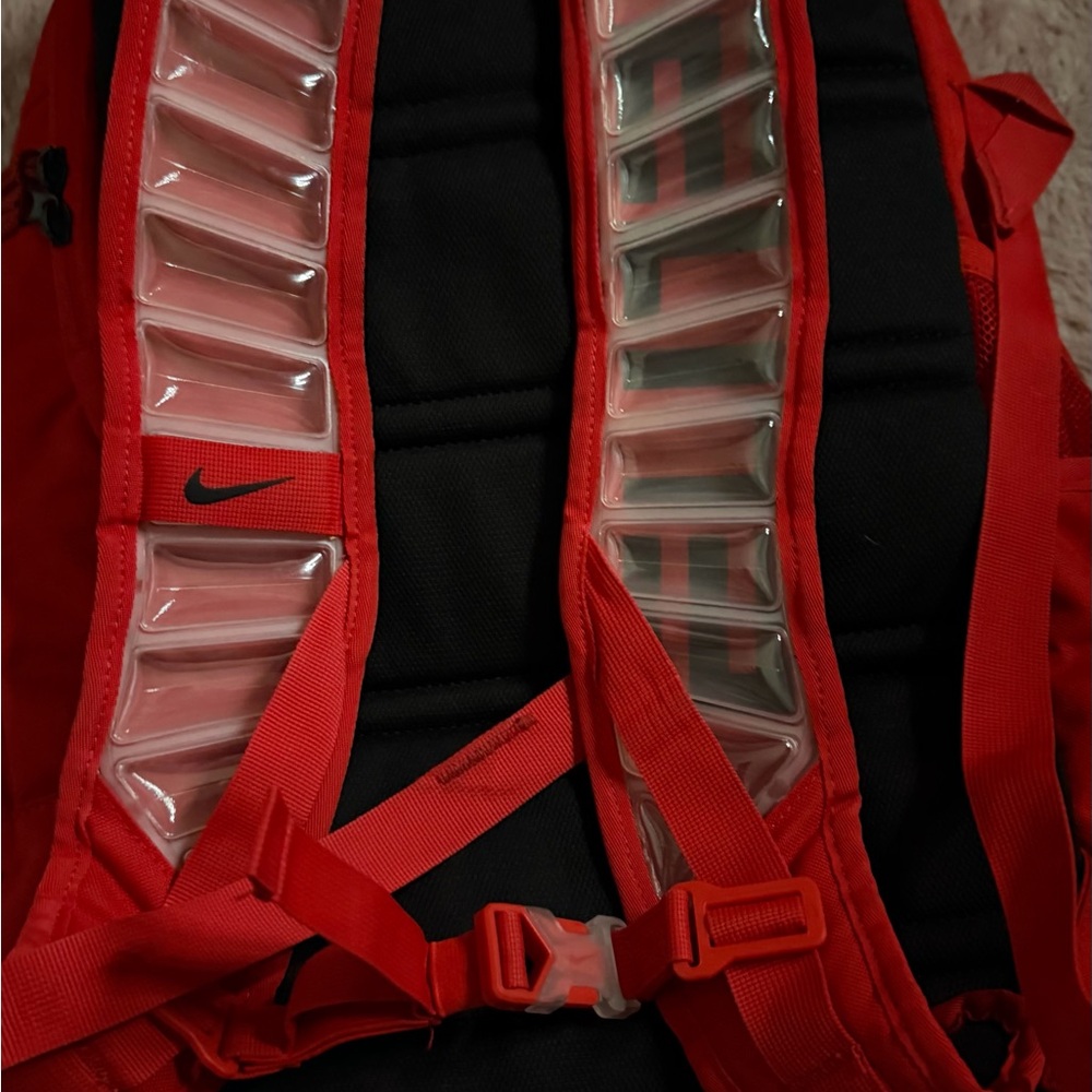 Nike Elite Red Backpack with Black Details - Picture 2 of 6